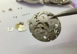 亨得利售后维修服务中心地址-更换配件